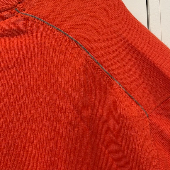 Cashmere/Cotton Victorinox Signature V Neck Sweater XXL - Picture 4 of 5